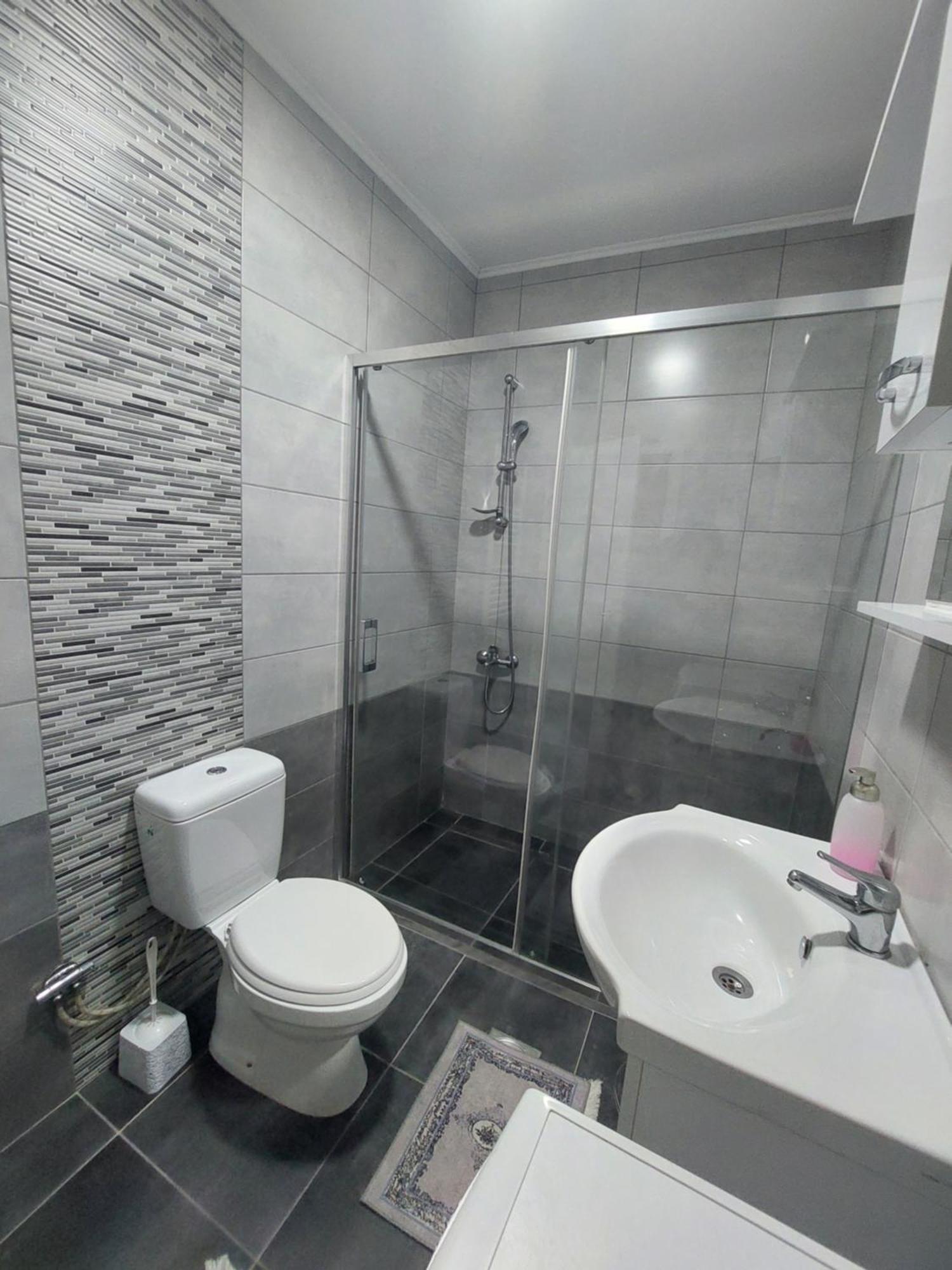 Private Apartments Prishtina Pristina Exterior foto